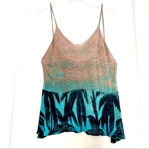Truehitt Sharkbite Sweater Cami 🌴 Tropical Print